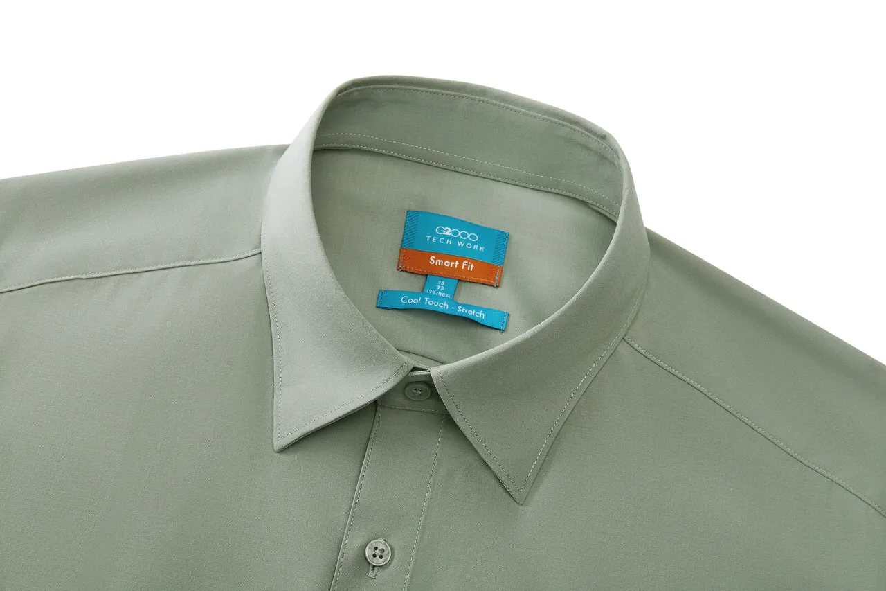 Cool Touch Stretch Poplin Shirt in Smart Fit with Chest Pocket