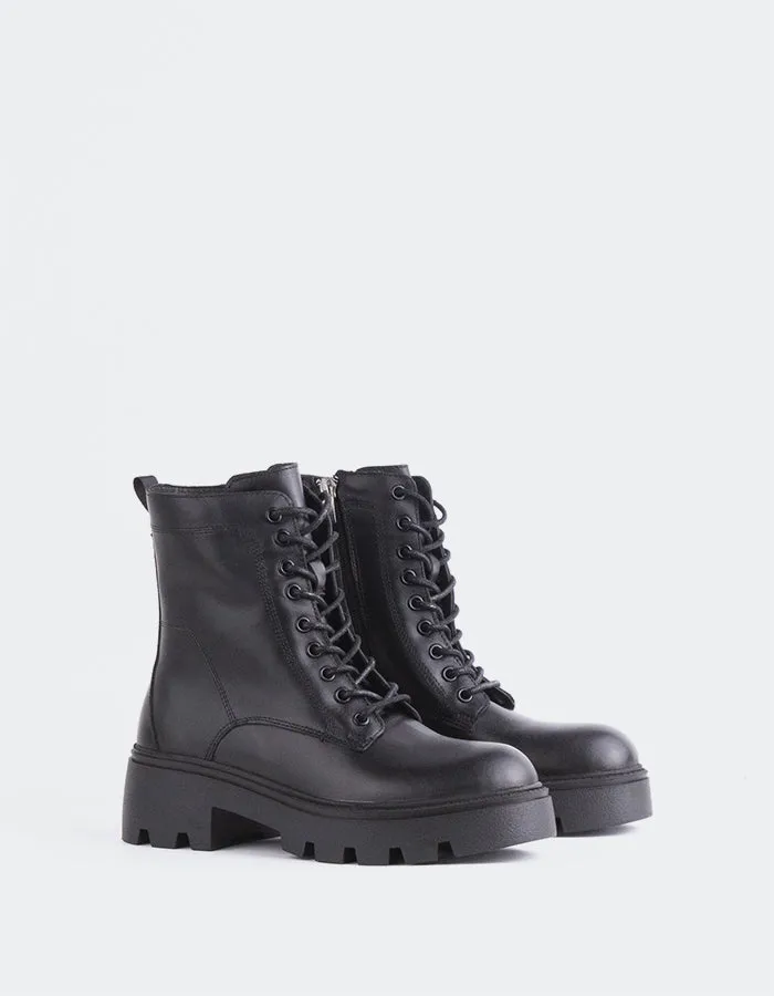 Marstrup Black Leather