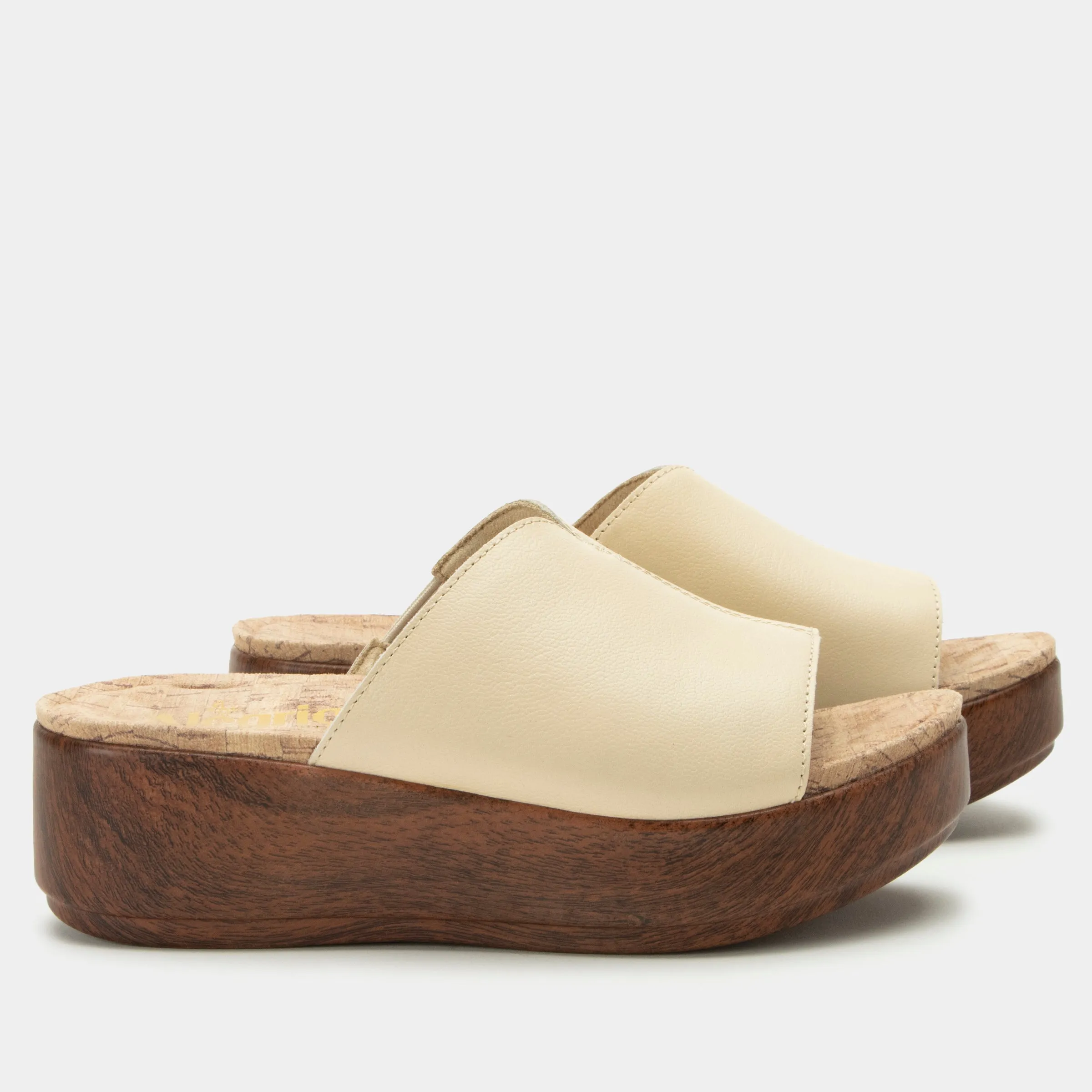 Triniti Ivory Sandal