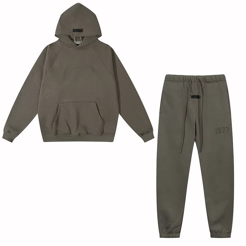 Unisex Fleece Hoodie  Loose Fit, Warm & Street-Style